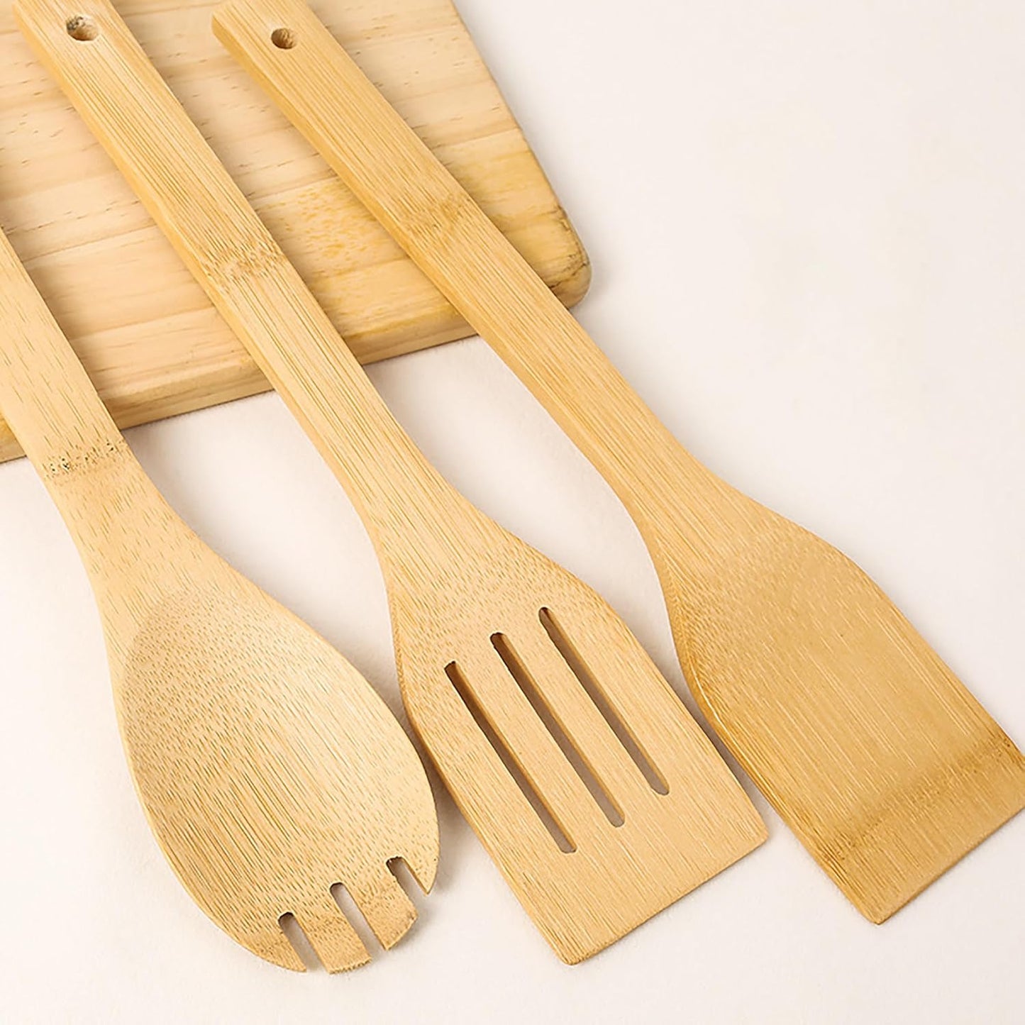 Lot de 8 Ustensiles de Cuisine en Bambou, Cuillères et Spatules en Bois, Anti-adhésifs et Wok, Spatule Pelle, Ensemble D'ustensiles de Cuisine Résistant à la Chaleur Outils Cuillère Spatule